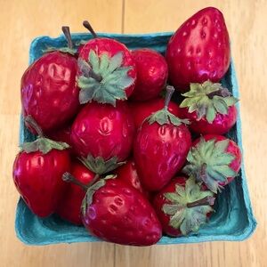 Decorative Vintage 90’s Red Artificial Strawberries - Home Accents Berry Sweet 🍓